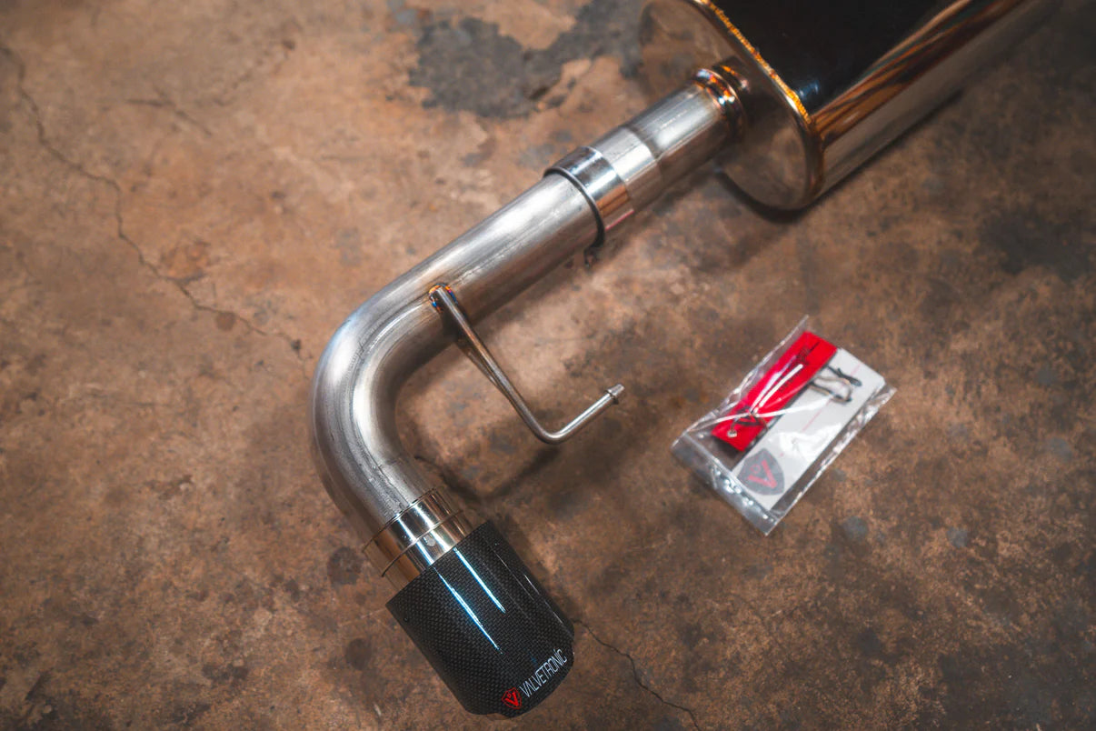 Closeup of the Tips of the BMW G20/G22 330i/430i Valved Axleback Exhaust System