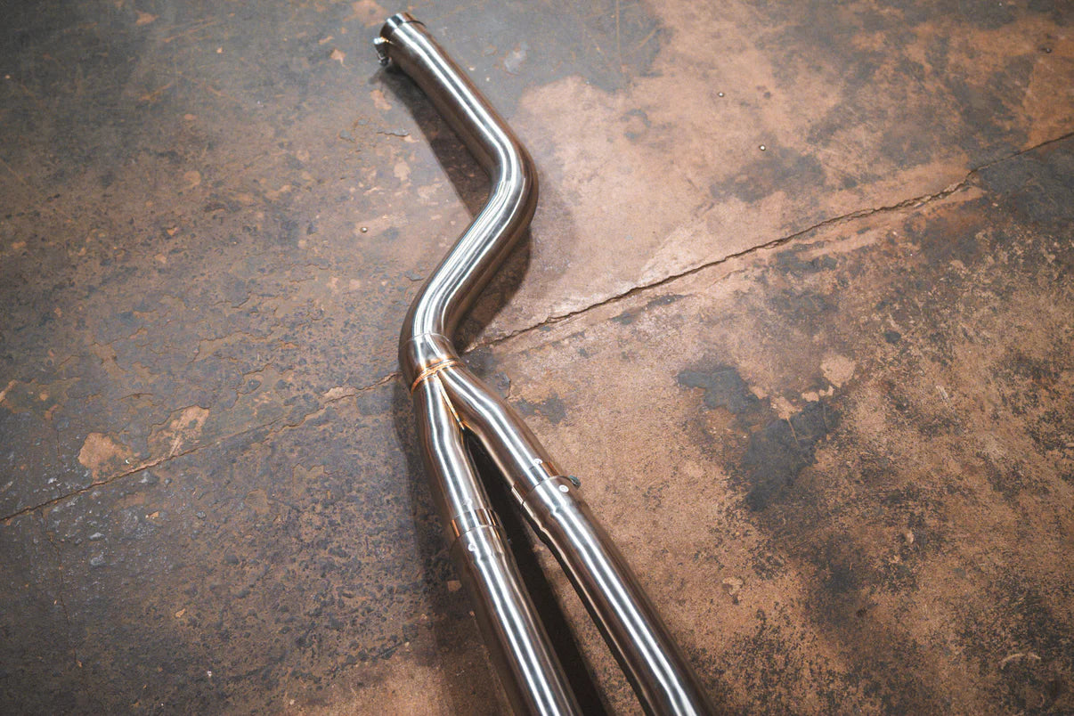 Another View of the Y Pipe on the BMW G20/G22 M340i/M440i Valved Sport Exhaust System