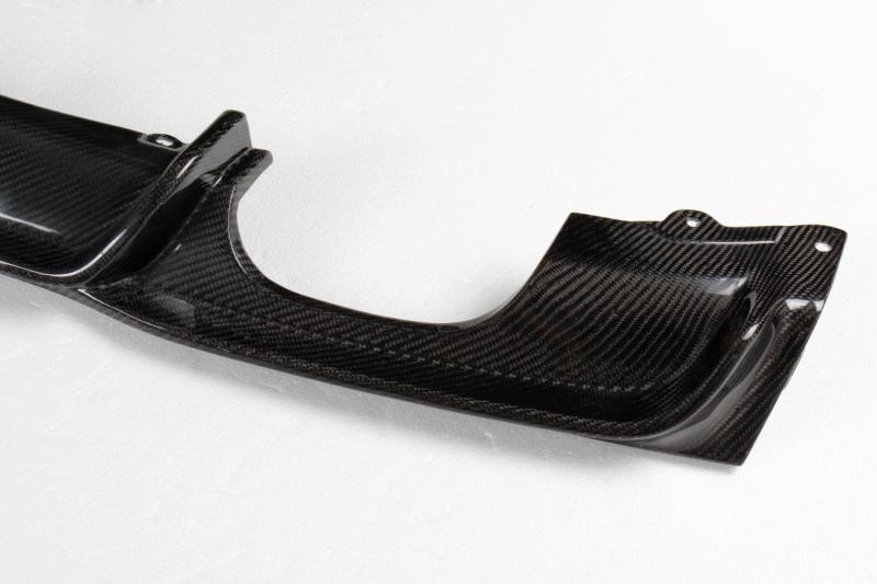 Closeup of the outlet of the Carbon Fiber Diffuser BMW F30