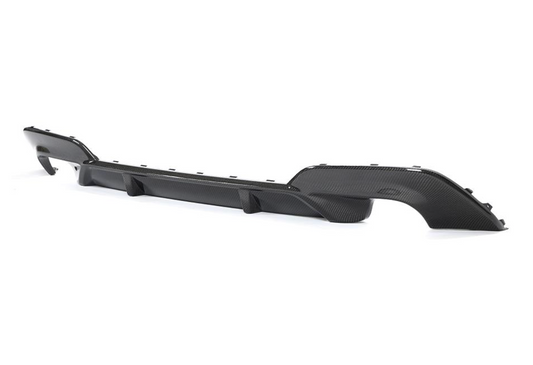 Side Angle of the Carbon Fiber Rear Diffuser with Dual Exhaust Single Tip for BMW G20