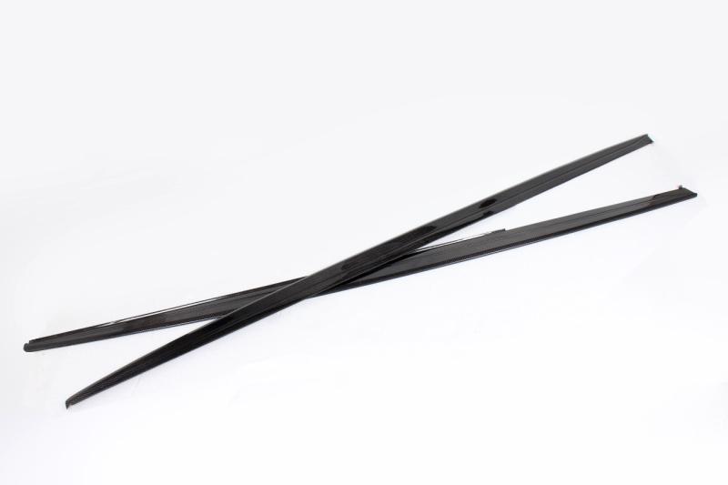 Distinct View of the Carbon Fiber Side Skirts for BMW F30