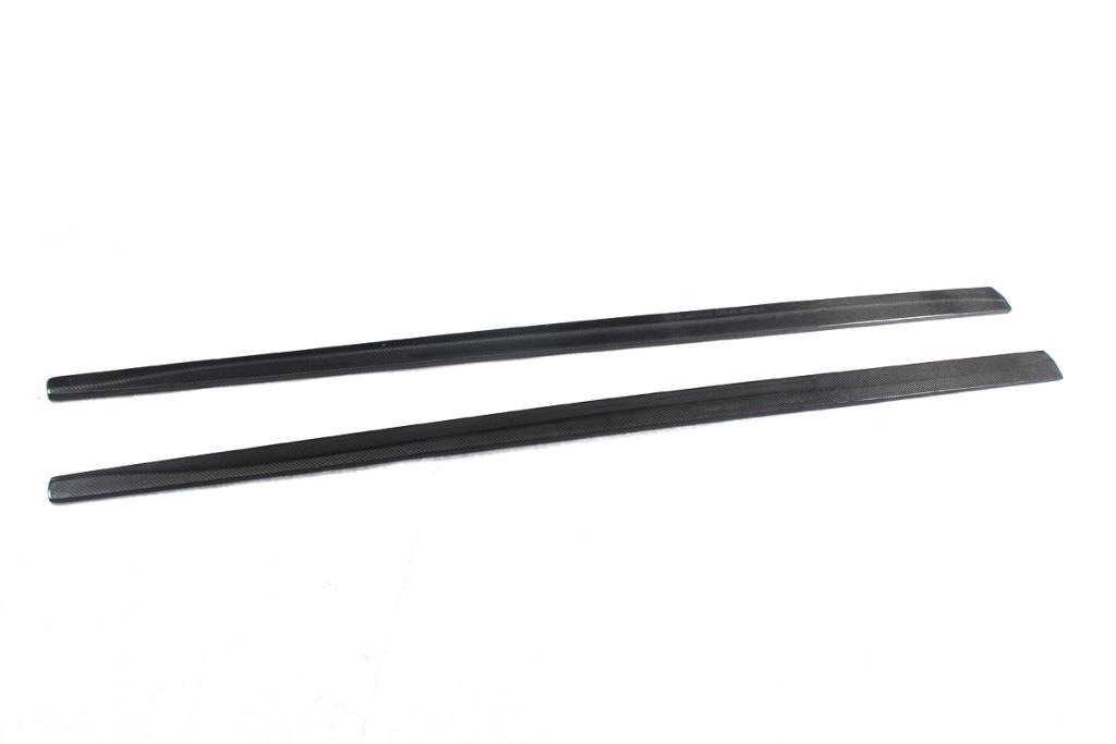 Flat View of the Carbon Fiber Side Skirts for BMW F32