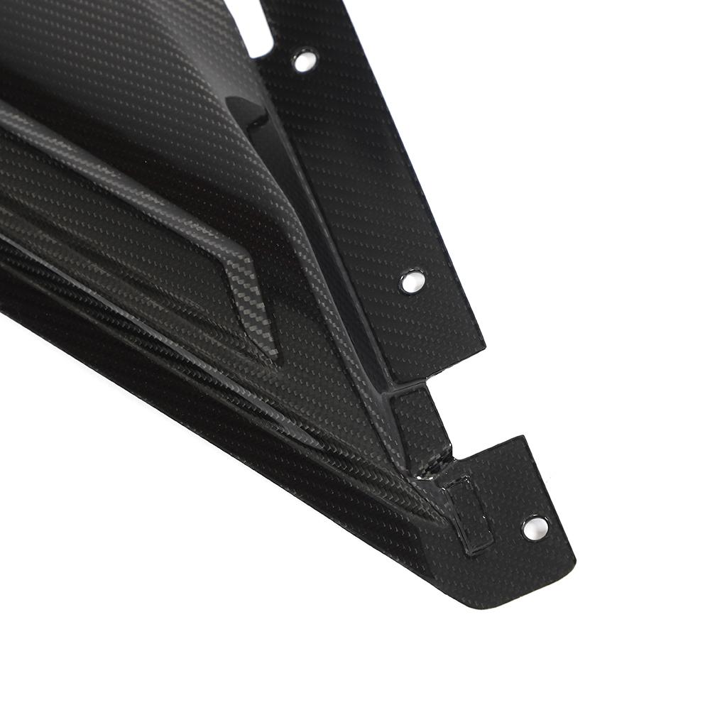 Weave Pattern on the Dry Carbon Fiber Cowl Cover Panels for BMW G80/G82