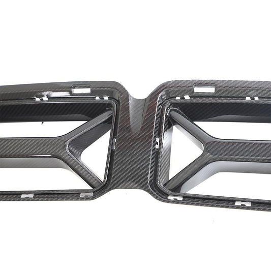 Closeup on the weave of the IMS Dry Carbon Fiber Grille for BMW M2 G87 (2023+)