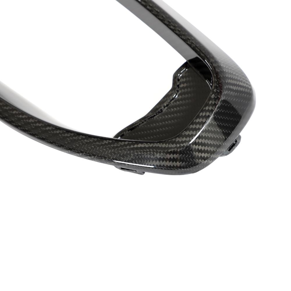 Closeup on the Corner of the SQ Style Dry Carbon Fiber Grille Surround Trim for BMW 2 Series G42 (2022+)