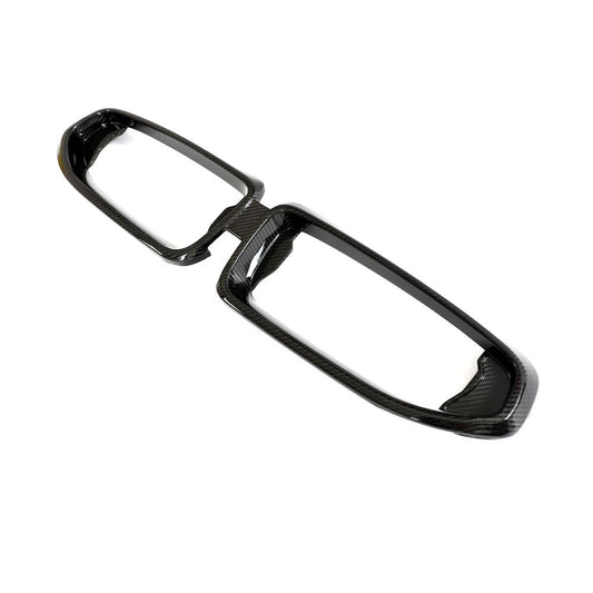 Right angle on the SQ Style Dry Carbon Fiber Grille Surround Trim for BMW 2 Series G42 (2022+)
