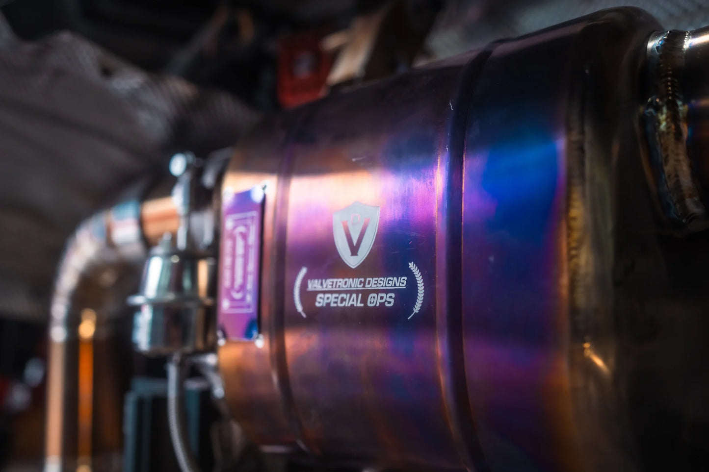 Logo on Valvetronic Audi R8 True F1 / Valved Exhaust System