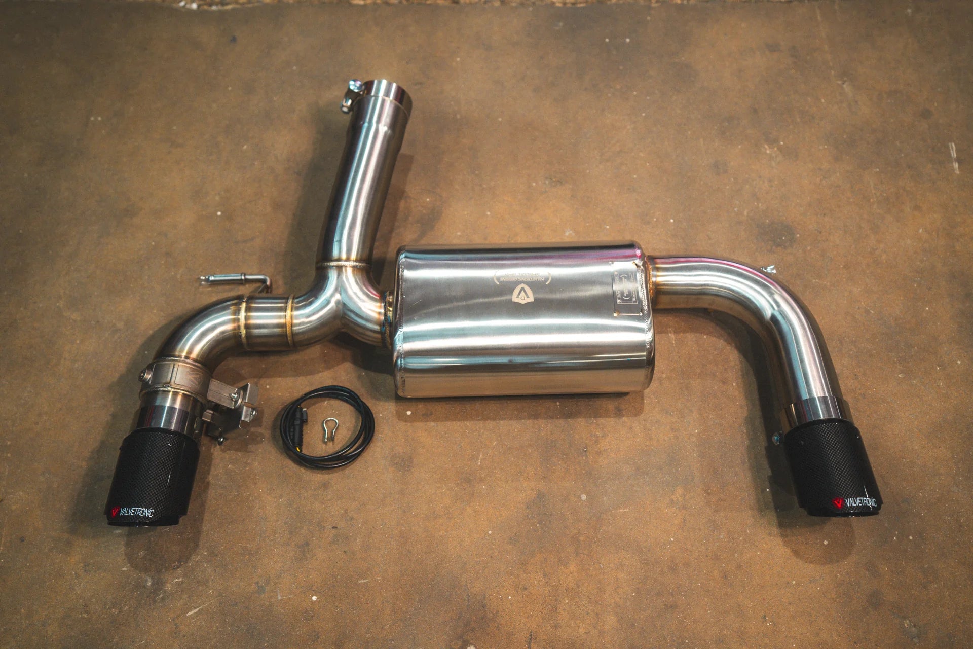 Full view of BMW F30 F22 F36 F32 valved sport exhaust system axleback