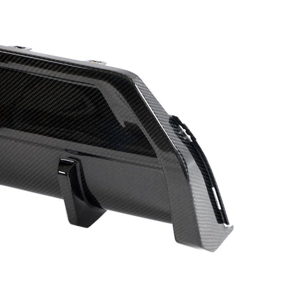 Closeup of the Carbon Fiber pattern of the Diffuser with Brake Light BMW G42 