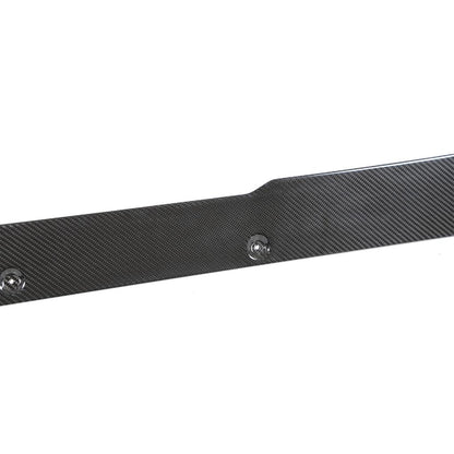 Middle Closeup of the IMS Performance Style Dry Carbon Fiber Side Skirts for BMW M2 G87 (2023+)