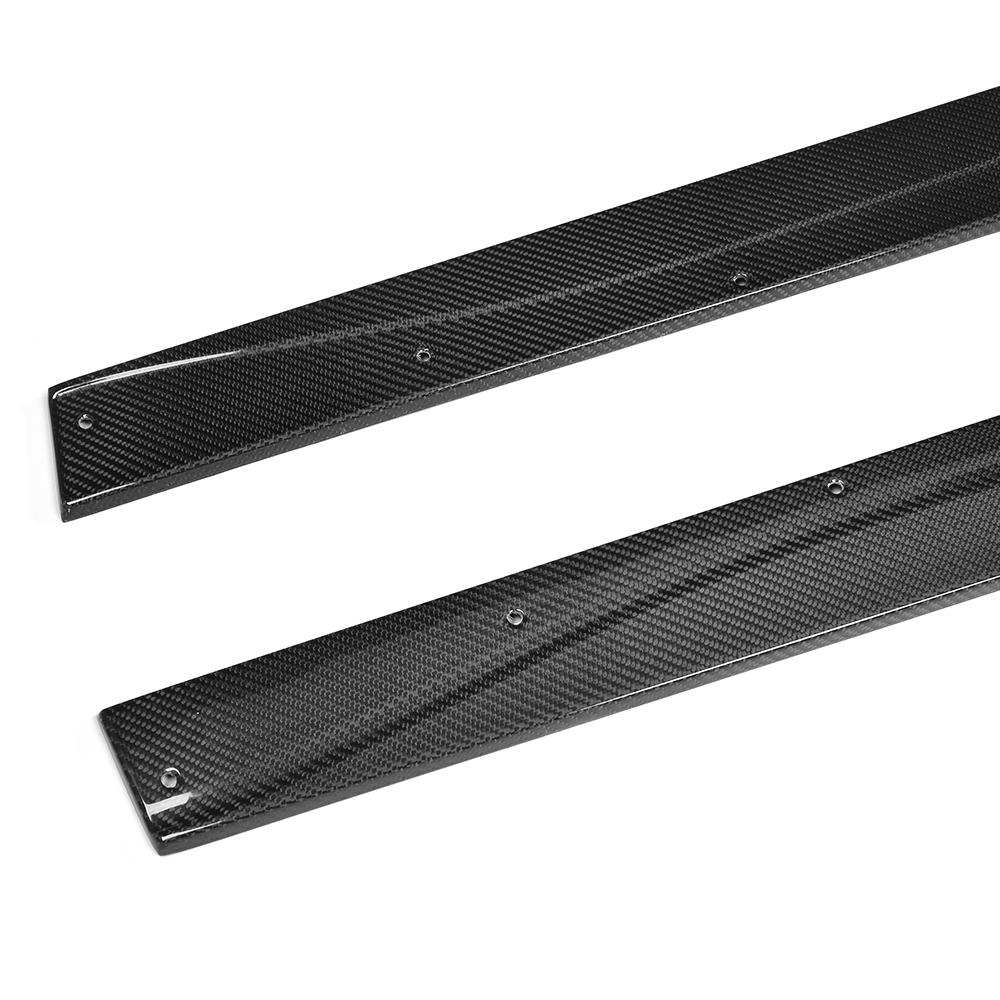 Closeup of the side of the Performance Style Carbon Fiber Side Skirts for BMW