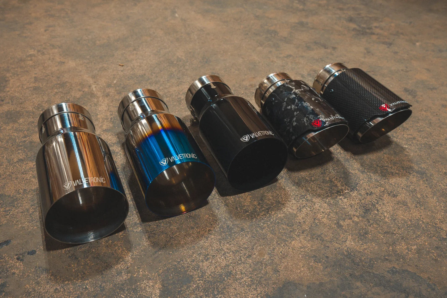 View of the choices for the tips for the Valvetronic BMW F8x M3 / M4 Equal Length Valved Sport Exhaust System | Insignist Motorsports