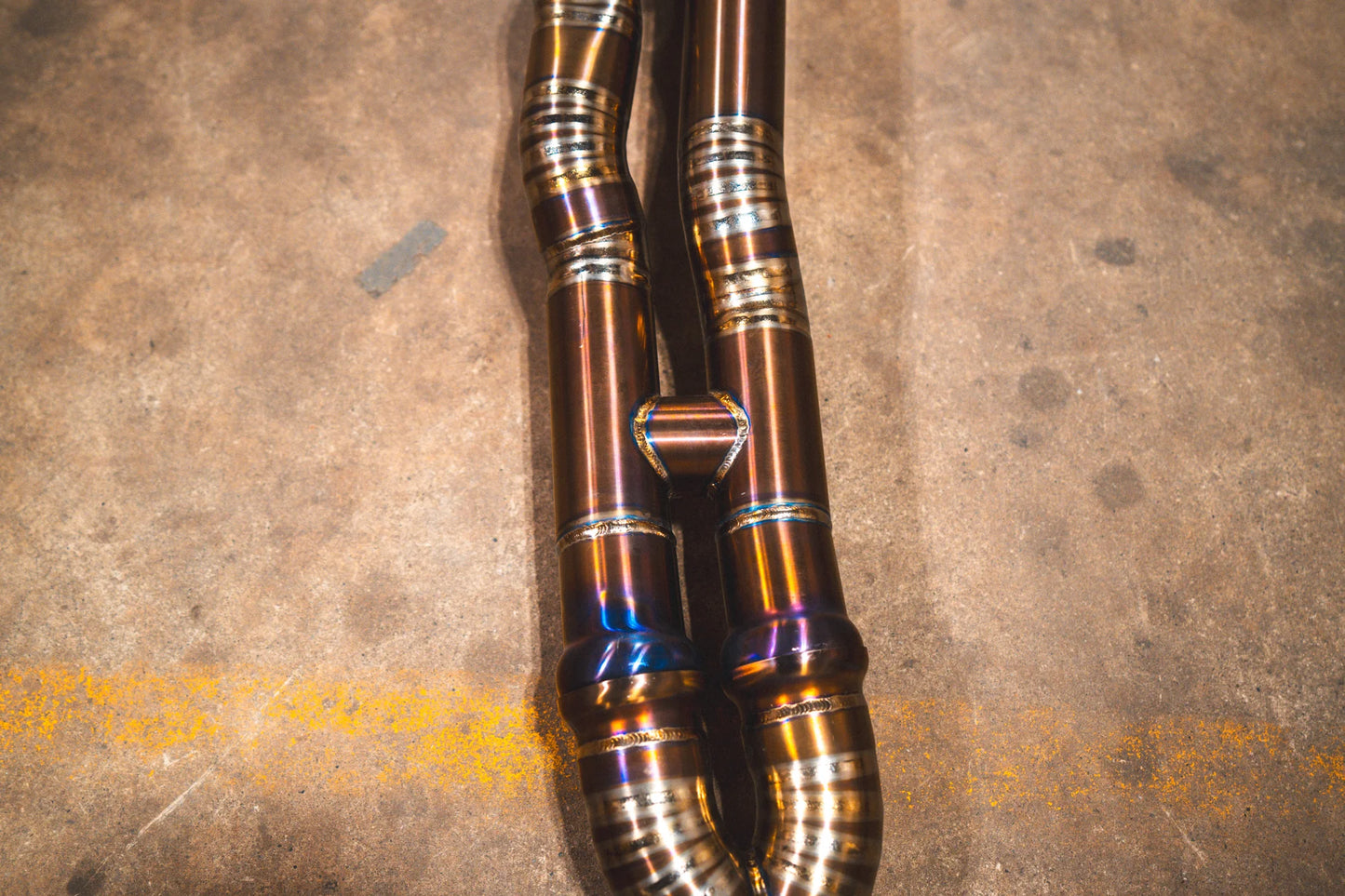 Middle of the Y pipe for the Valvetronic BMW F8x M3 / M4 Equal Length Valved Sport Exhaust System | Insignist Motorsports