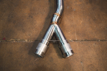 Closeup on the Y end of the Valvetronic BMW G8x M3 / M4 Valved Sport Exhaust System | Insignist Motorsports